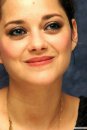 Marion Cotillard фотография #15 (источник - https://vk.com/id11807705)