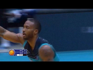 Ike Udanoh One Handed Slam