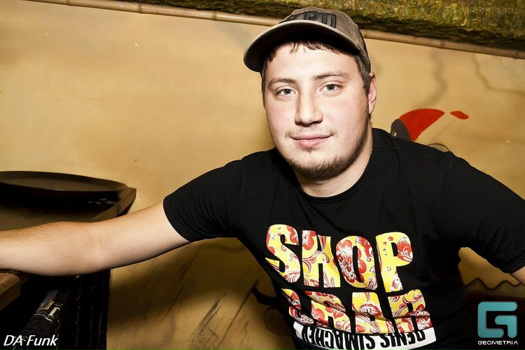 №19, Миша Шаульский №19, Миша Шаульский