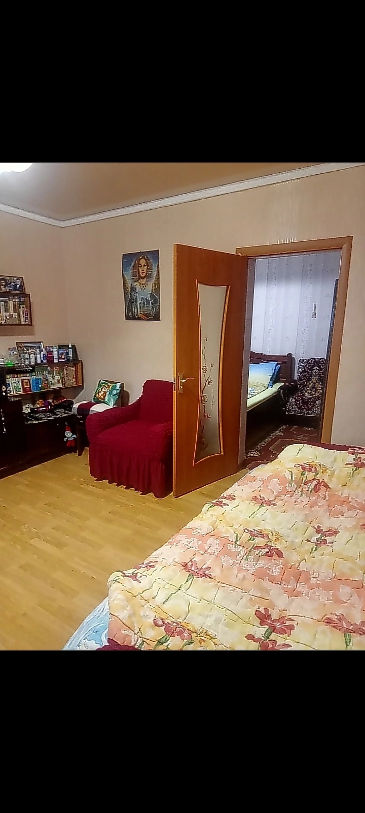 Продается большой 2-х этажный дом с хорошим ремонтом в районе ЖБИ.Рядом остановка общественного транспорта(1 минута ходьбы),магазины,частная баня,сервисы по обслуживанию и ремонта машин.Обращаться по номеру тел.+79591495065(Вотсап и Телеграмм).Если будете писать,пишите на Вотсап и Телегу +79591495065...